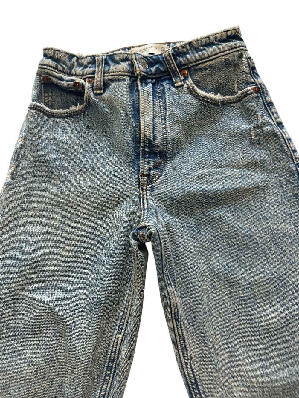 Abercrombie & Fitch Vintage Light Wash Straight Leg Jeans - Picture 2 of 9